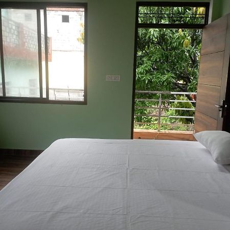Crescent Moon Homestay Rishīkesh Eksteriør bilde