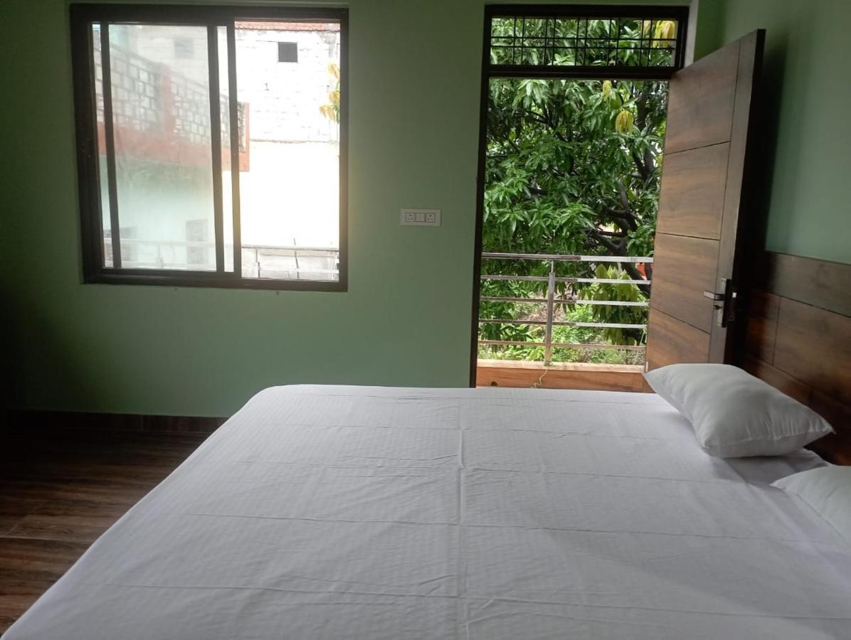 Crescent Moon Homestay Rishīkesh Eksteriør bilde