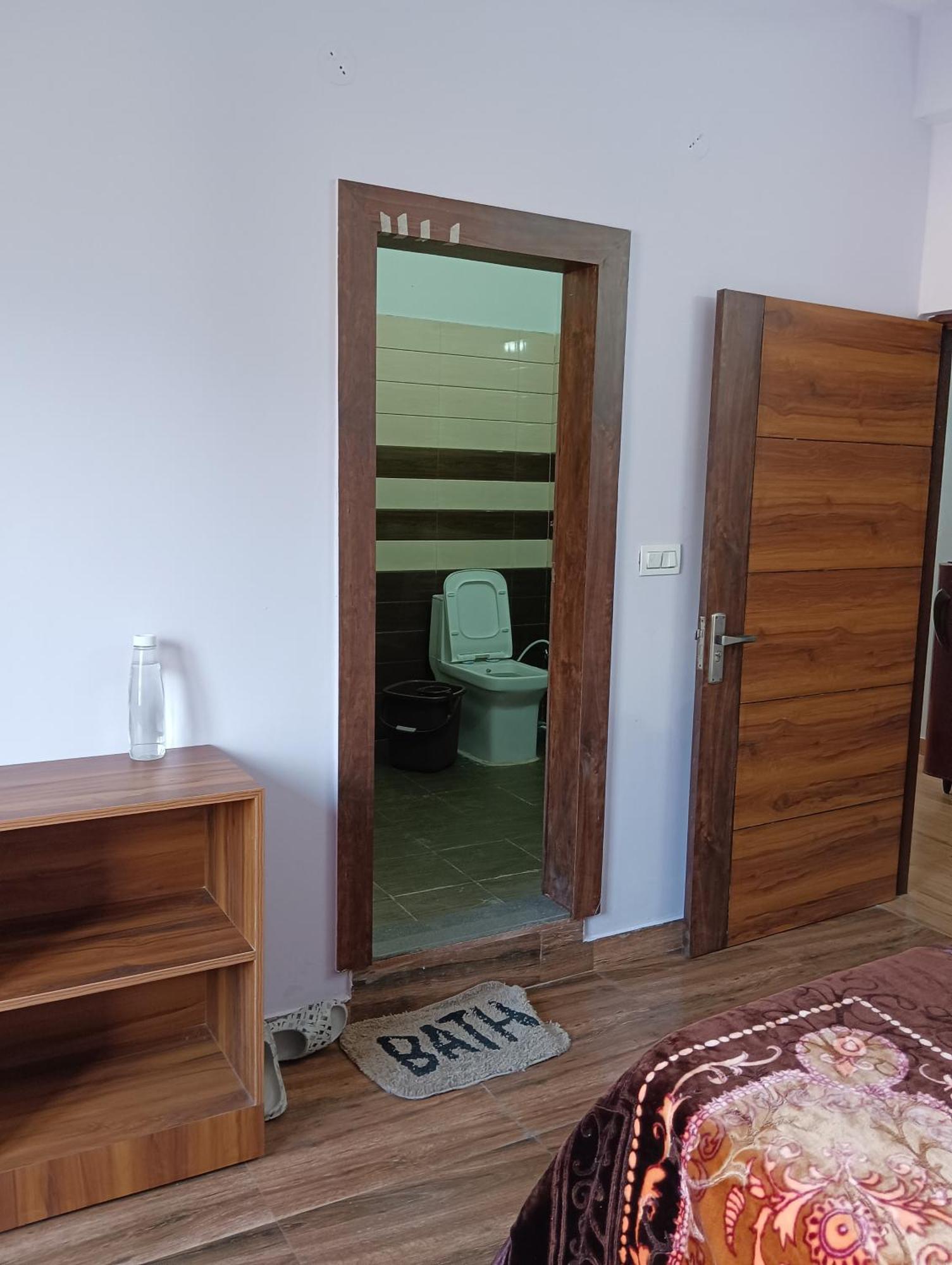 Crescent Moon Homestay Rishīkesh Eksteriør bilde