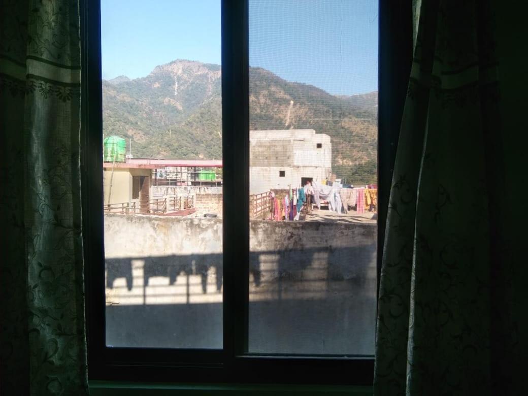 Crescent Moon Homestay Rishīkesh Rom bilde